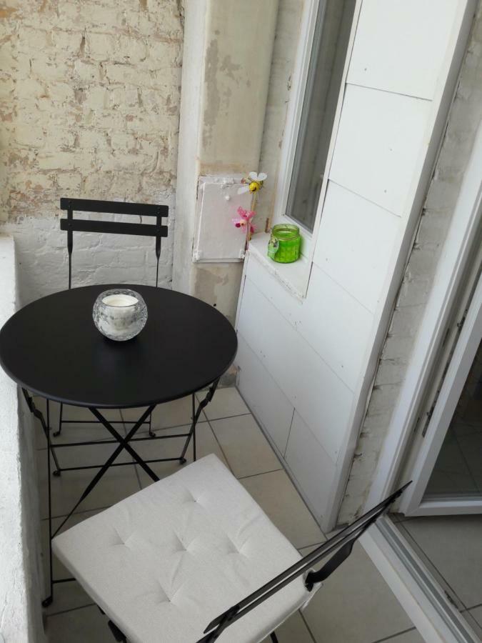 2 Slaapkamer Appartement Op De Zeedijk Van Oostende. Екстериор снимка